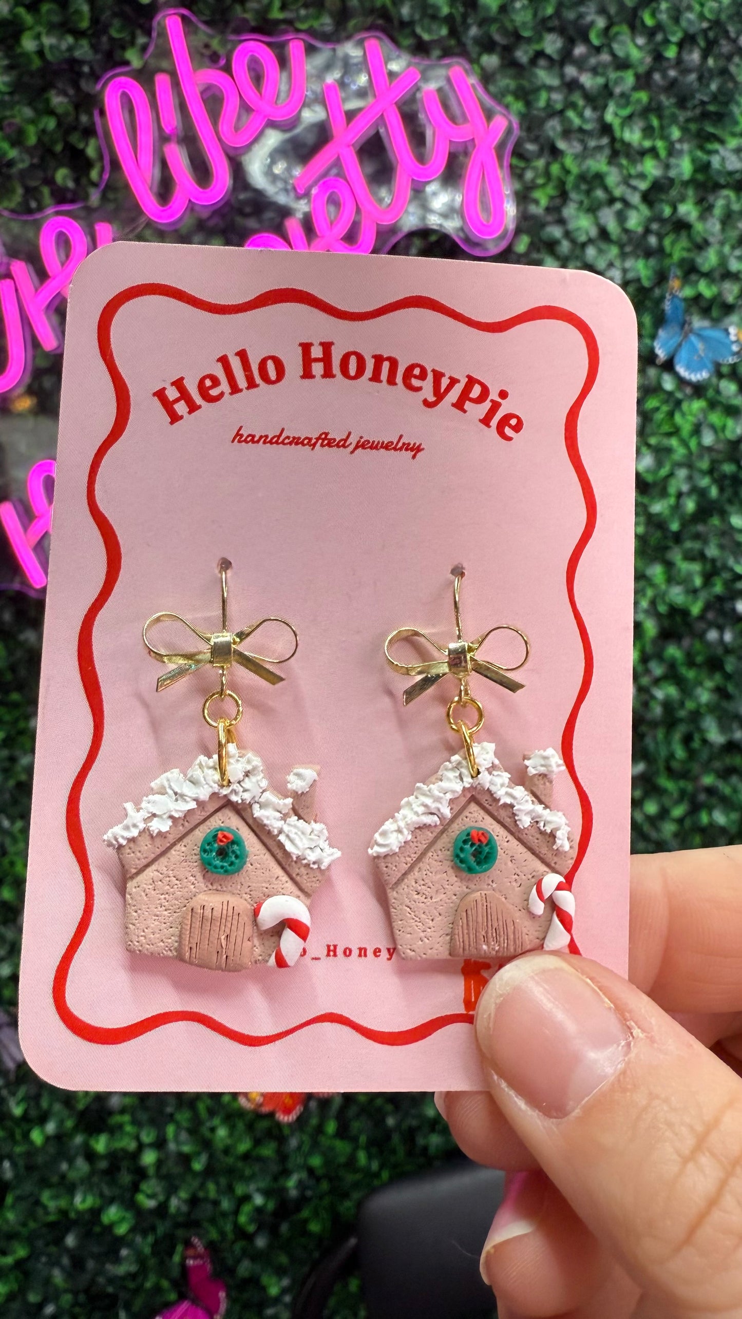 Gingerbread Cutie Earrings