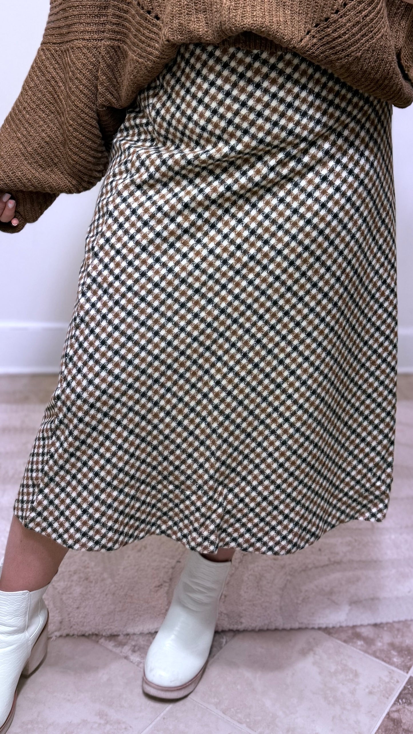 Cinnamon Houndstooth Midi Skirt