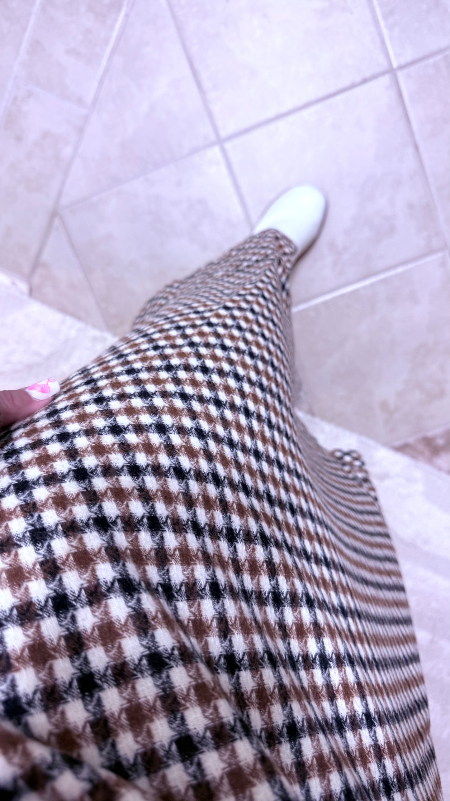 Cinnamon Houndstooth Midi Skirt