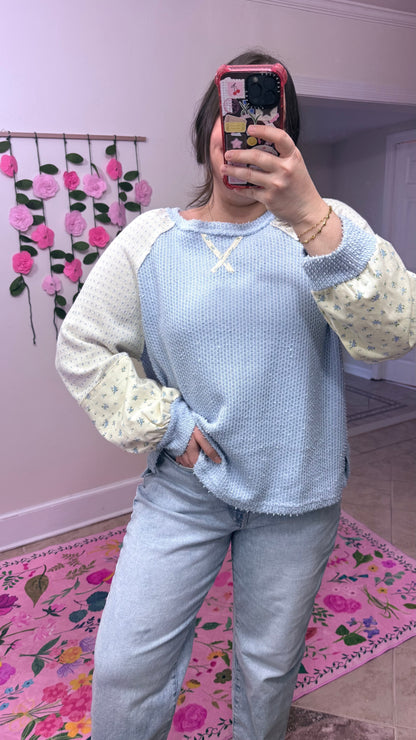 Blue Floral Raglan Knit Top | Casual Colorblock Long Sleeve