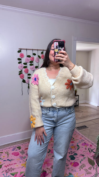 Scalloped Flower Cardigan