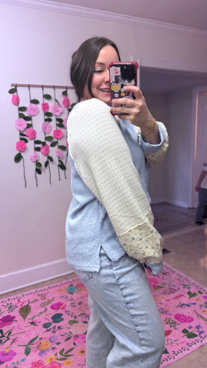 Blue Floral Raglan Knit Top | Casual Colorblock Long Sleeve