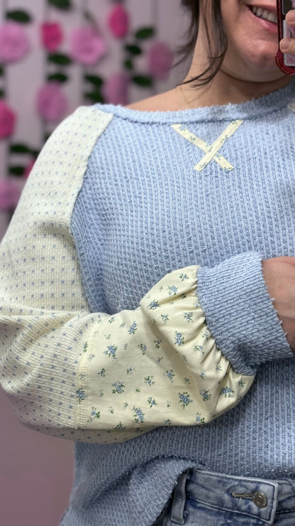 Blue Floral Raglan Knit Top | Casual Colorblock Long Sleeve