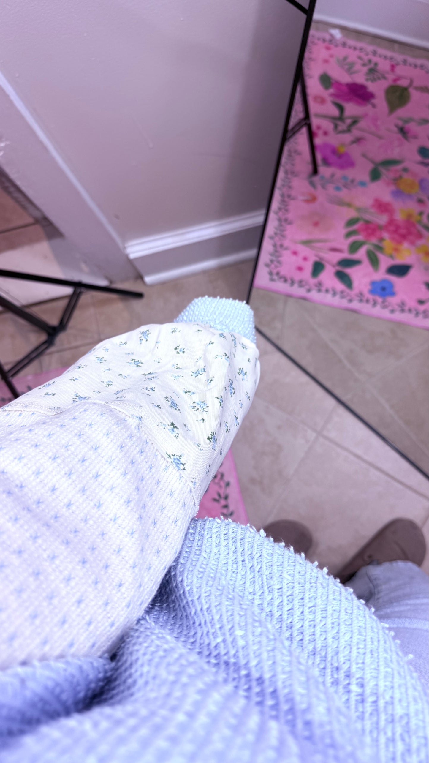 Blue Floral Raglan Knit Top | Casual Colorblock Long Sleeve