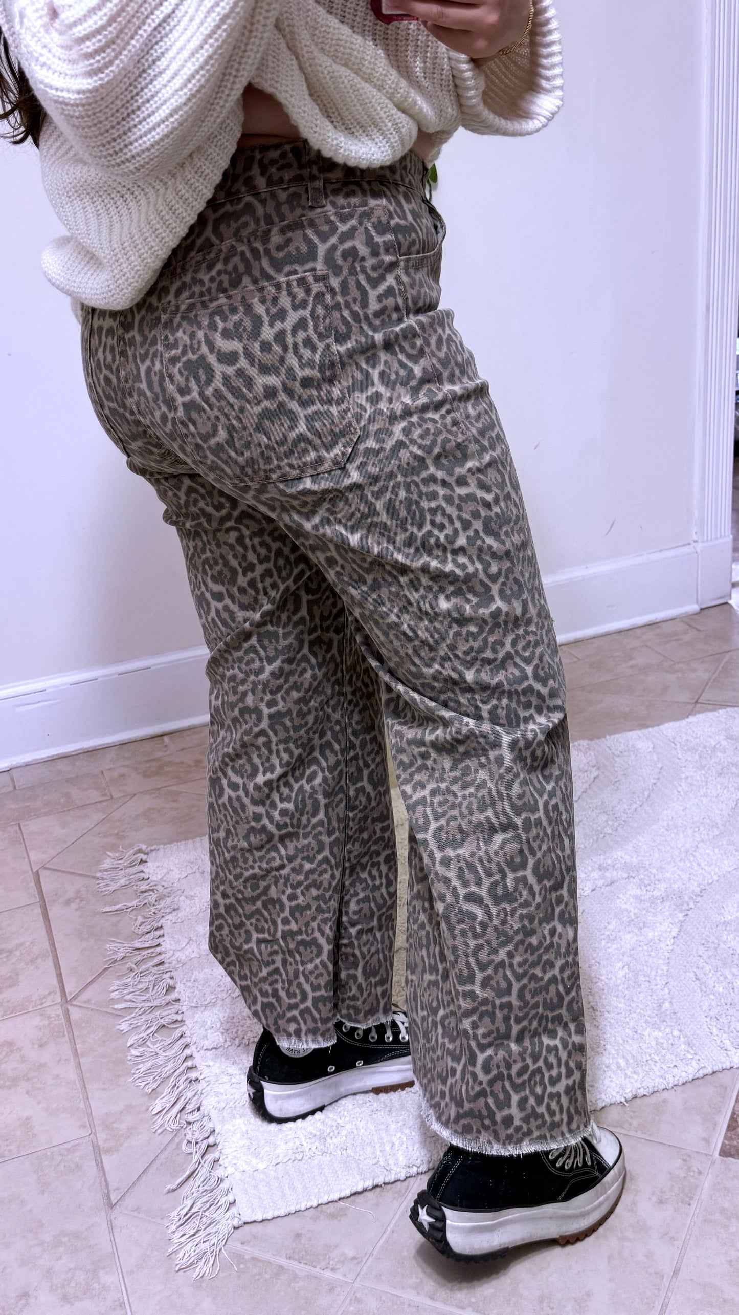 Leopard Print Wide Leg High Waist Jeans – Frayed Hem Denim Pants
